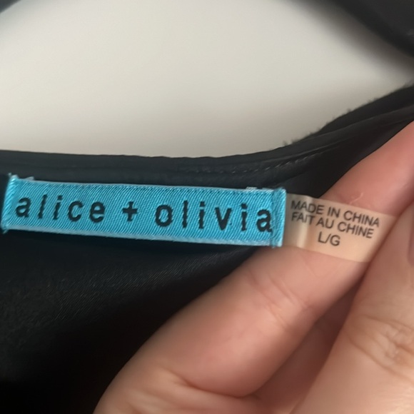 Alice and Olivia silk scoop neck top - Picture 3 of 7